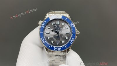 Omega Seamaster 300m 2824 Movement 42mm Blue/Grey Face SS/Rubber Band Watch